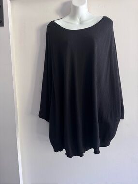Ingrid & Isabel Black Oversized Drop-Shoulder Pullover